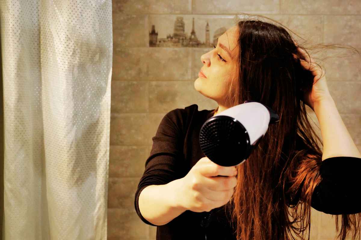 Lite tra vicini in condominio, questo rituale di bellezza (comunissimo) può costarti caro